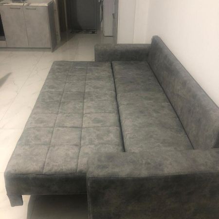 Taku Apartment Saranda Extérieur photo